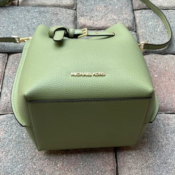 Michael Kors Emilia Small Bucket Bag Messenger Leather Light Sage - Picture 3 of 16